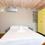 Magic With View On Garda In The Center Of Desenzano * Desenzano del Garda
